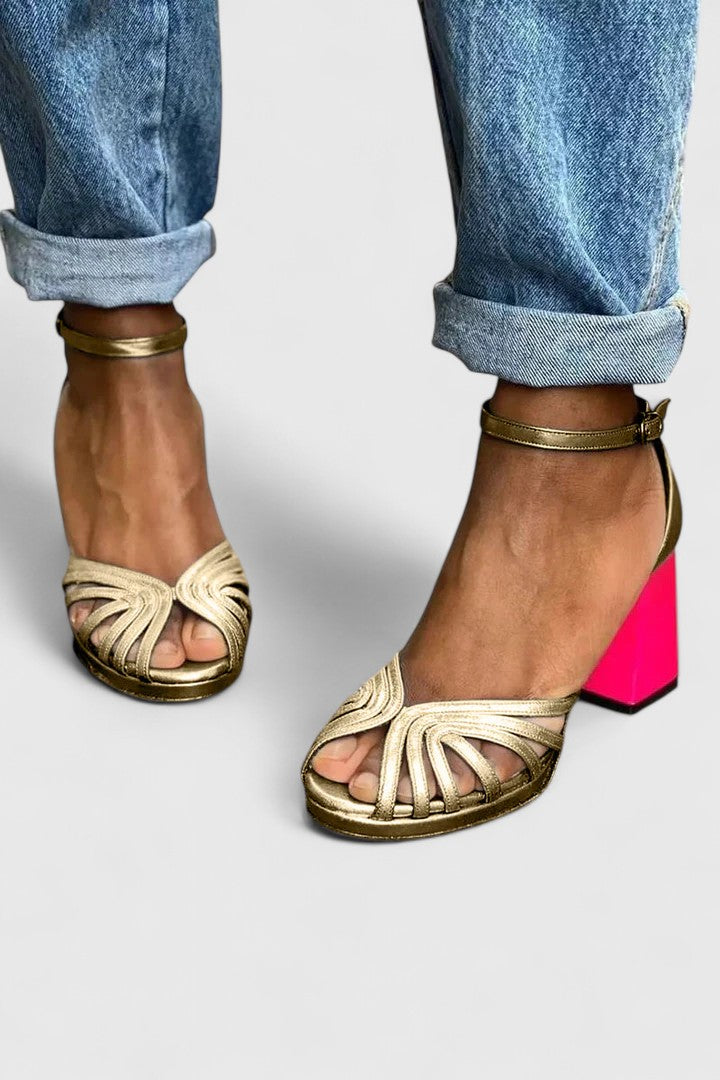 Faustine | Contrasting Heels