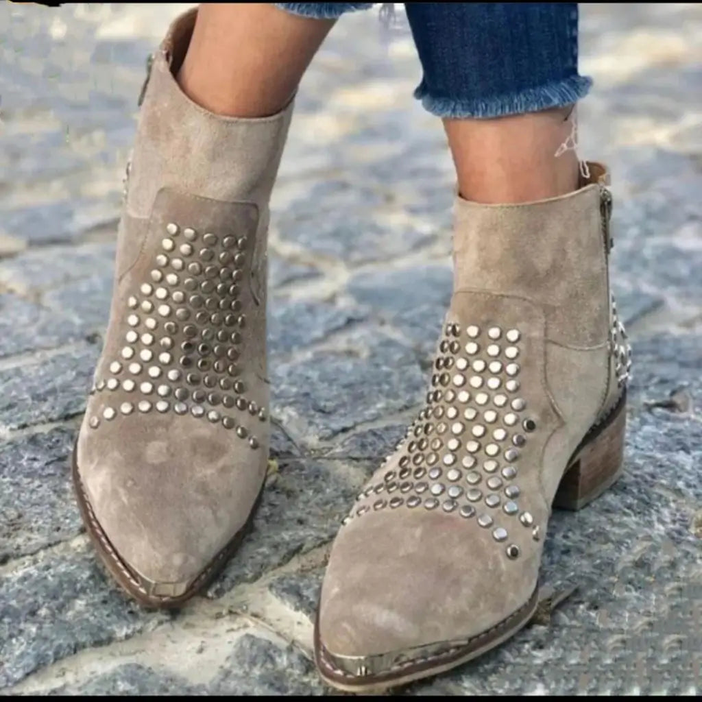 Studded Suede Boots with Pointed Toe and Chunky Heel for Women | Luna Cruz