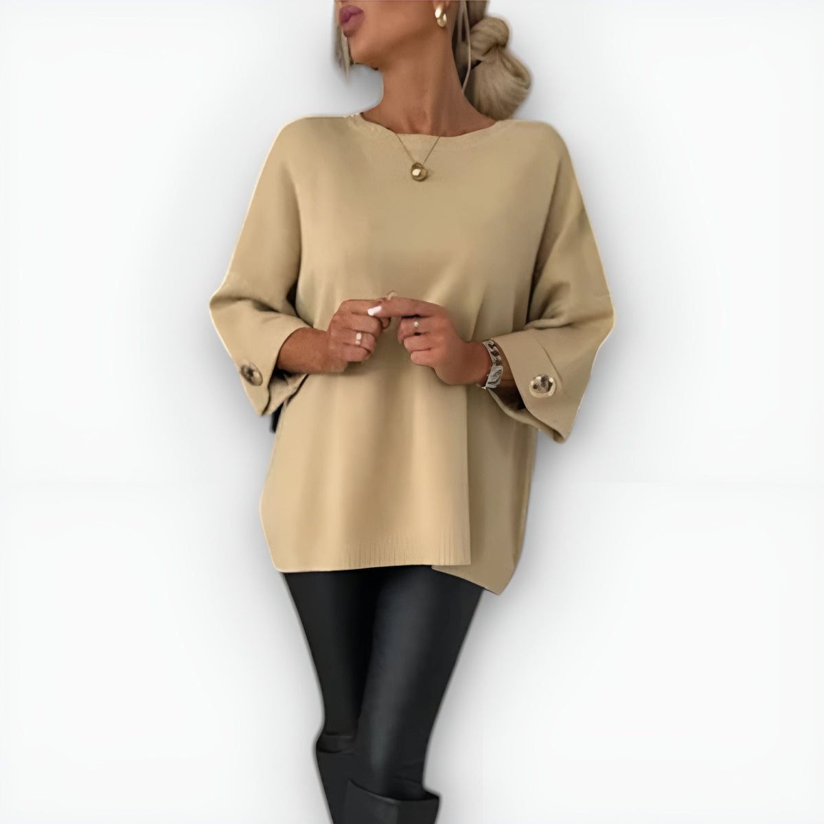 HAILEY – OVERSIZED BUTTON-CUFF SWEATER