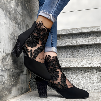Isabelle | Lace Heels