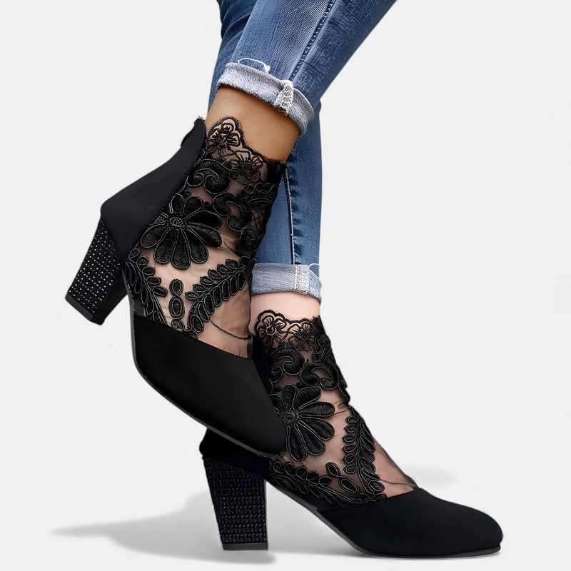 Héloïse | Lace Heels