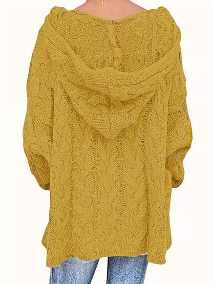 ISLA – CHUNKY KNIT HOODED SWEATER