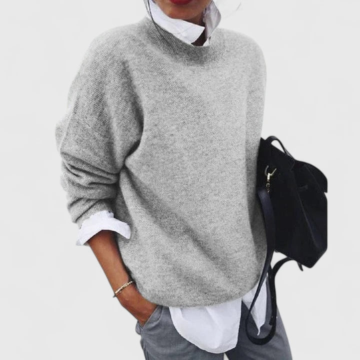 ESTHER – CLASSIC CREW NECK SWEATER