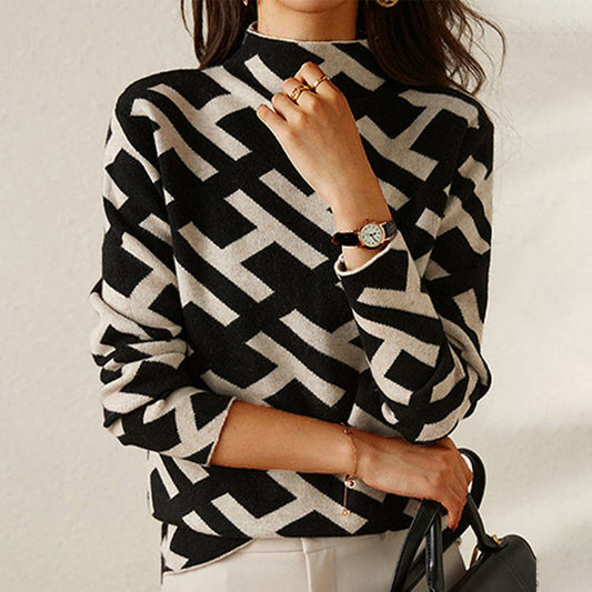 Junia - Elegant Pullover
