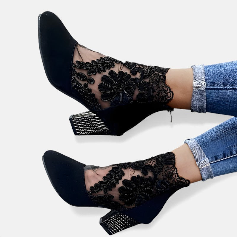 Héloïse | Lace Heels