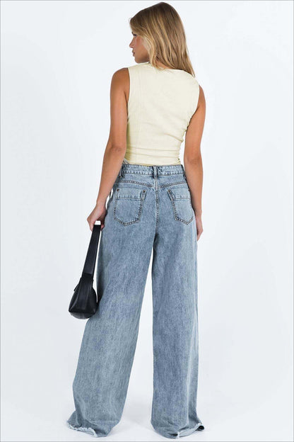 Relaxed Fit Raw Edge Dragging Jeans
