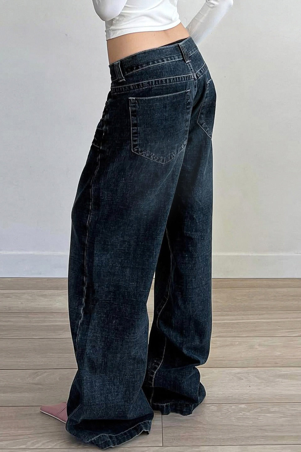 Minimal Vintage Loose Washed Black Jeans