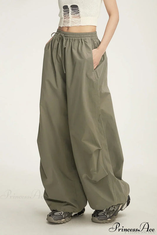 Athletic Stretchy Waist Relaxed Cargo Pants