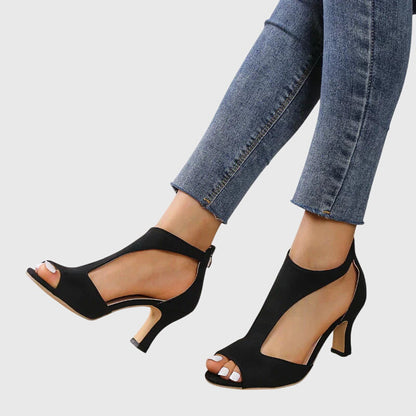 Amélie | Cut Heels