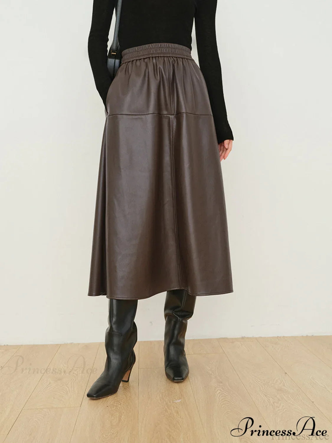 Double Pockets Graceful Leather Maxi Skirt