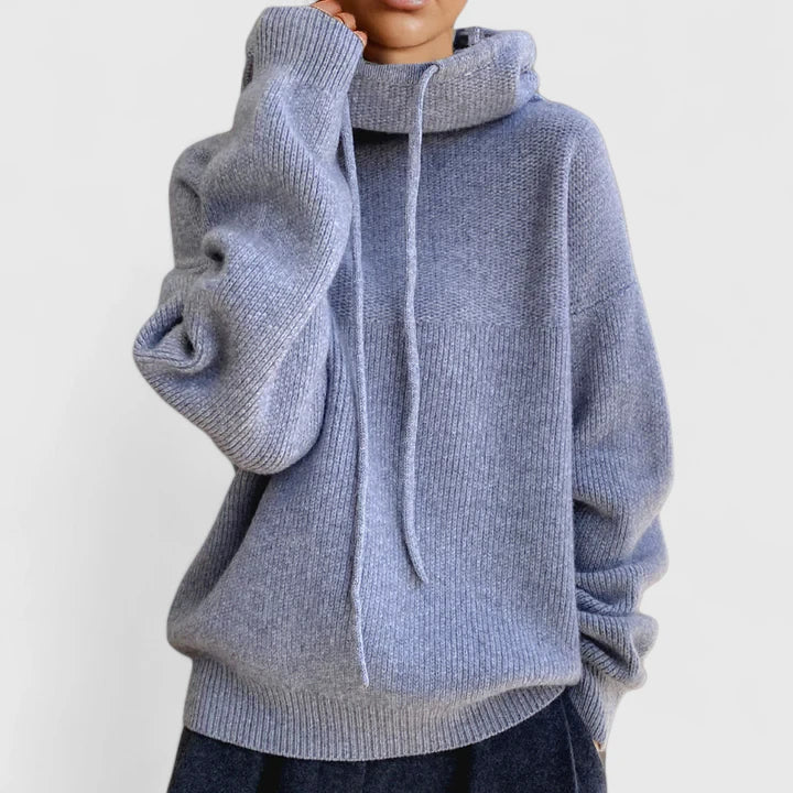 HALLIE – RELAXED COZY HOODED SWEATER