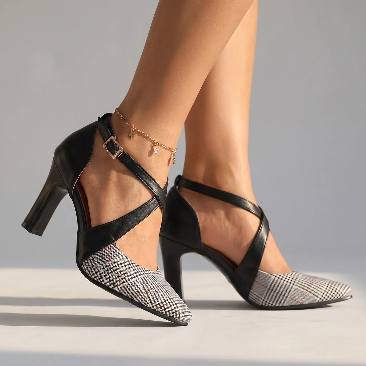 Scarlett Houndstooth Heels