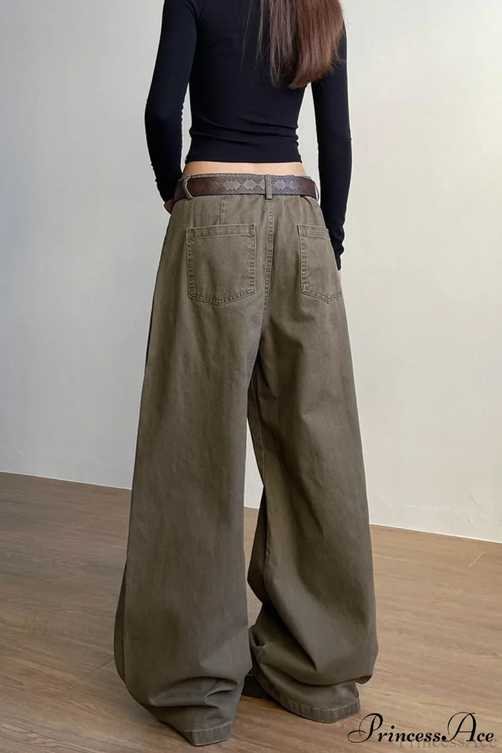 Structured Tailored Wide-Leg Cargo Pants