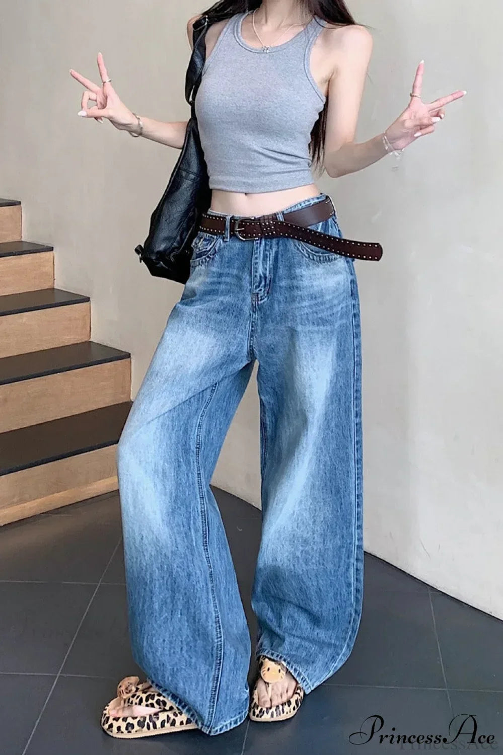 Washed High-Waisted Relaxed Straight Wide-Leg Jeans