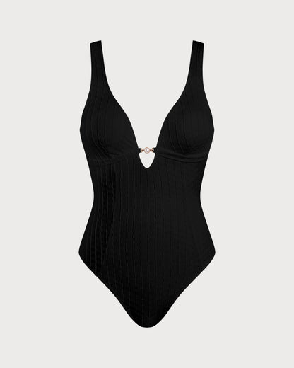 Black Mono with V-Cut