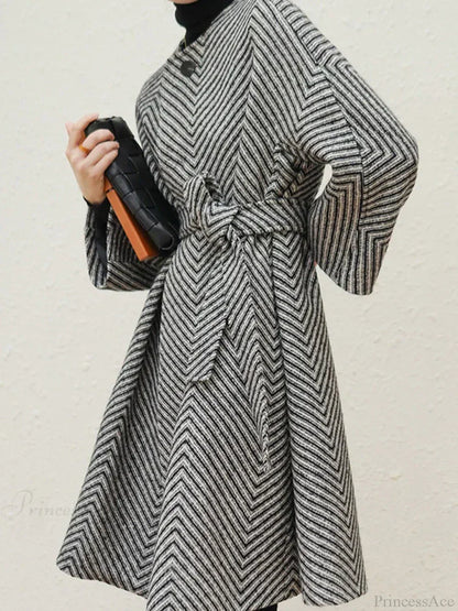 Zigzag Woolen Sashes A-Line Overcoat